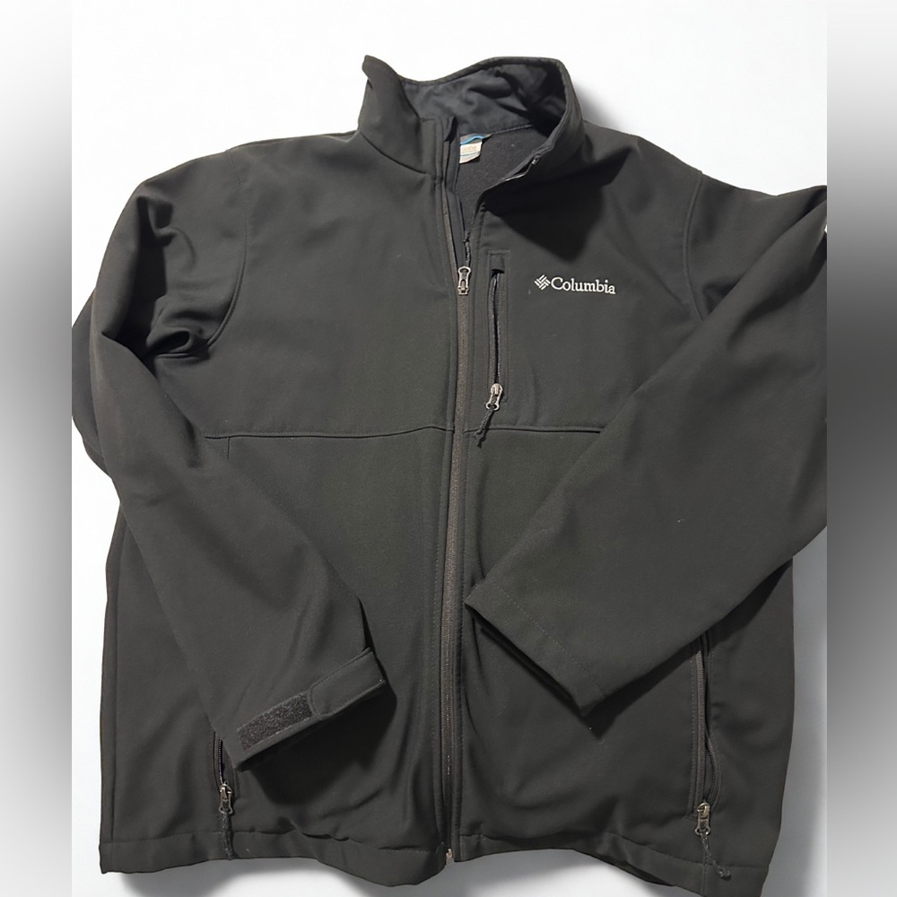 Columbia Mens Ascender Softshell Black Rain Jacket SIZE Large